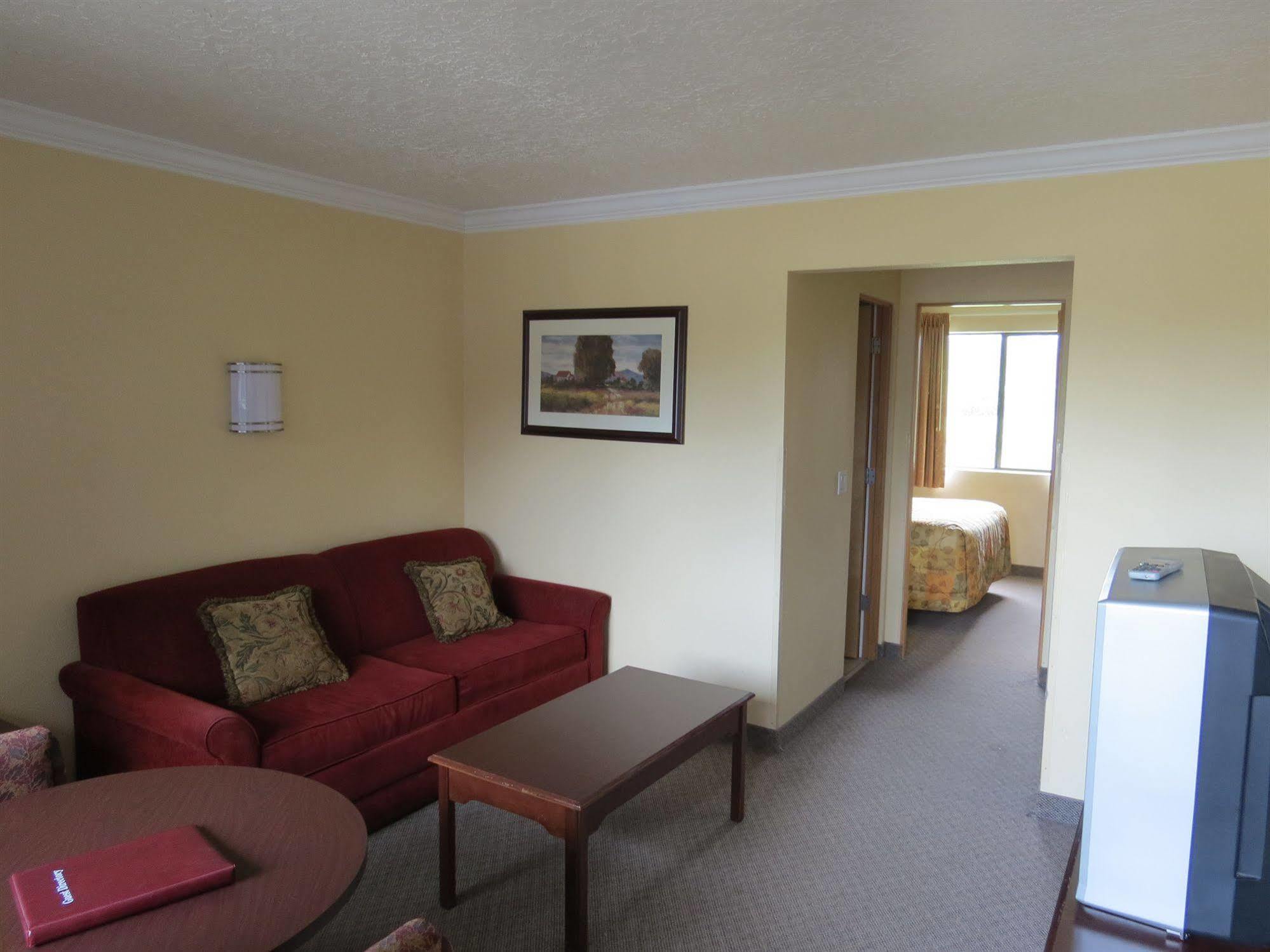 Western Royal Inn ティラムック エクステリア 写真